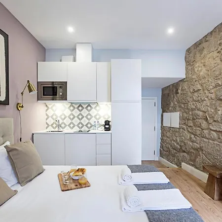 Cimo De 62 By Lovelystay * Porto
