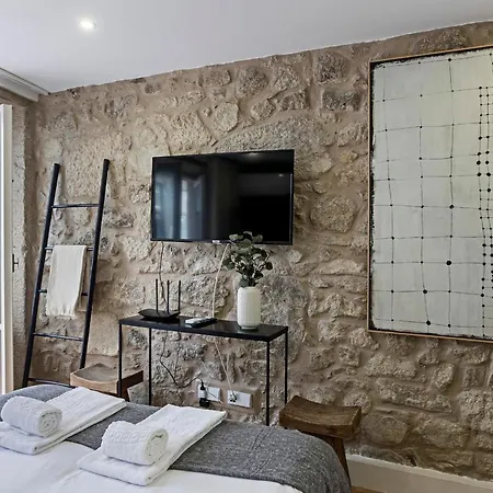 Cimo De 62 By Lovelystay Apartman Porto