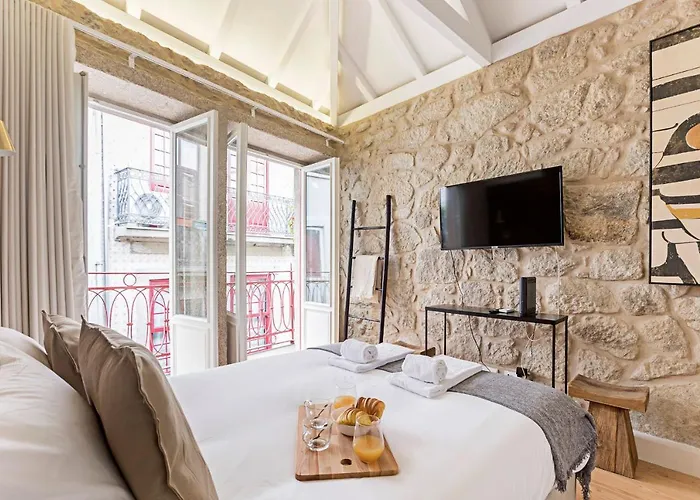 Cimo De 62 By Lovelystay