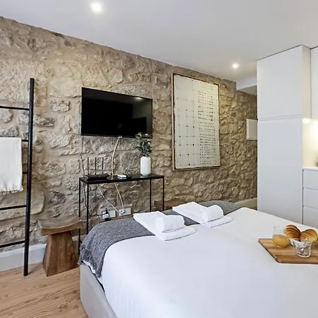 Apartment Cimo De 62 By Lovelystay